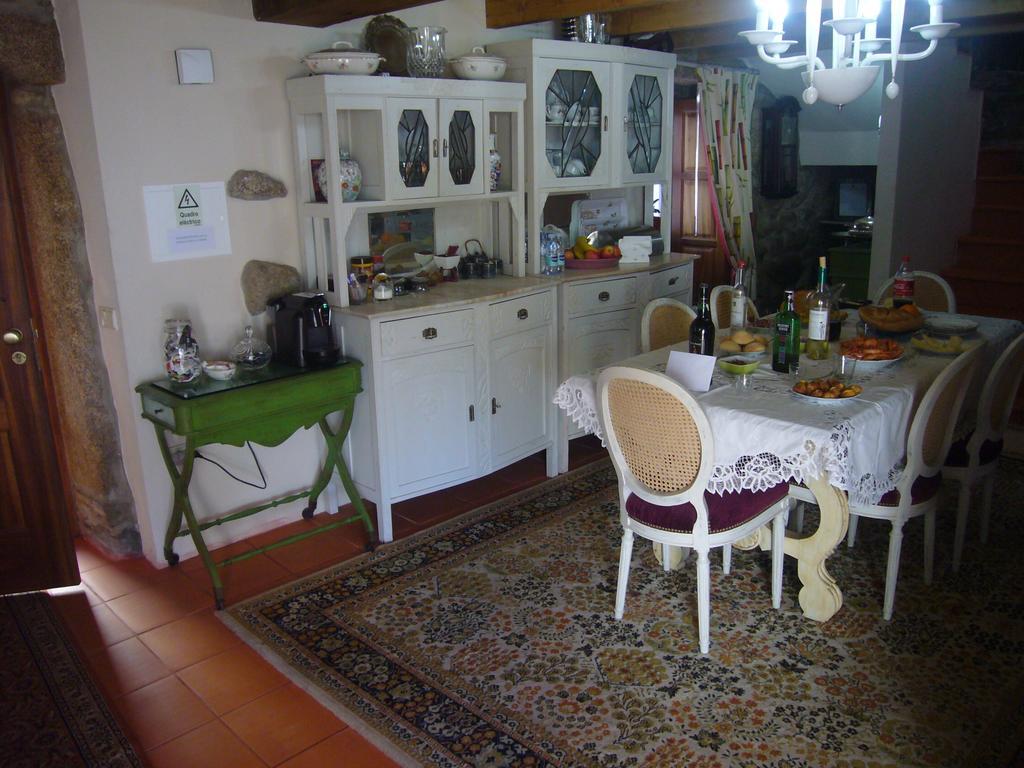 Casa Do Monge Guest House Leomil Екстериор снимка