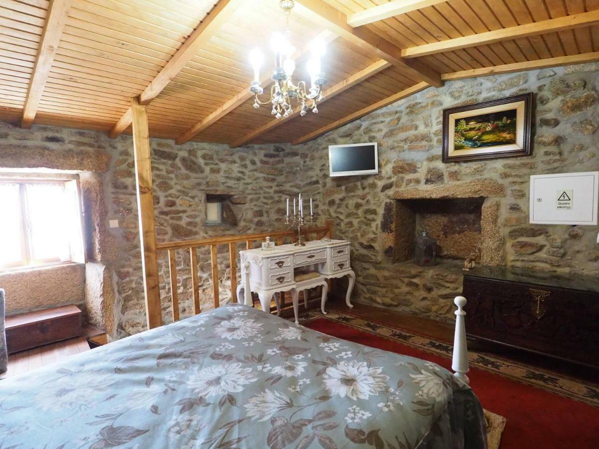 Casa Do Monge Guest House Leomil Екстериор снимка