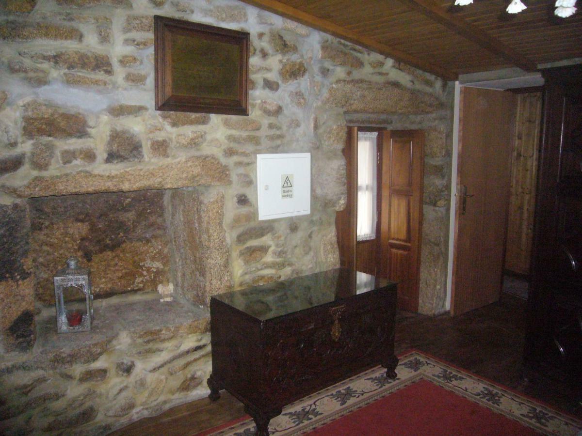 Casa Do Monge Guest House Leomil Екстериор снимка